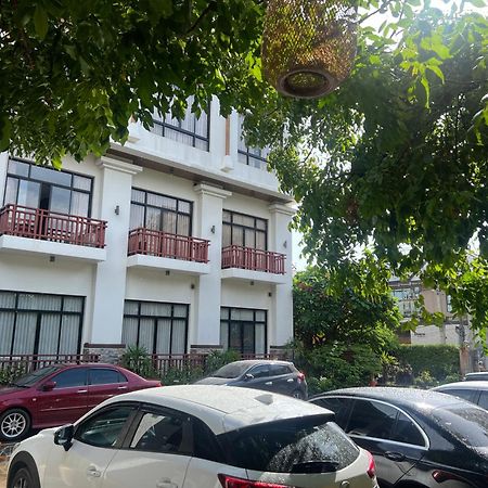 The Choice Hotel - Adults Only Банкок Екстериор снимка