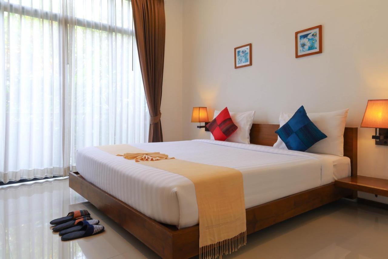 The Choice Hotel - Adults Only Банкок Екстериор снимка